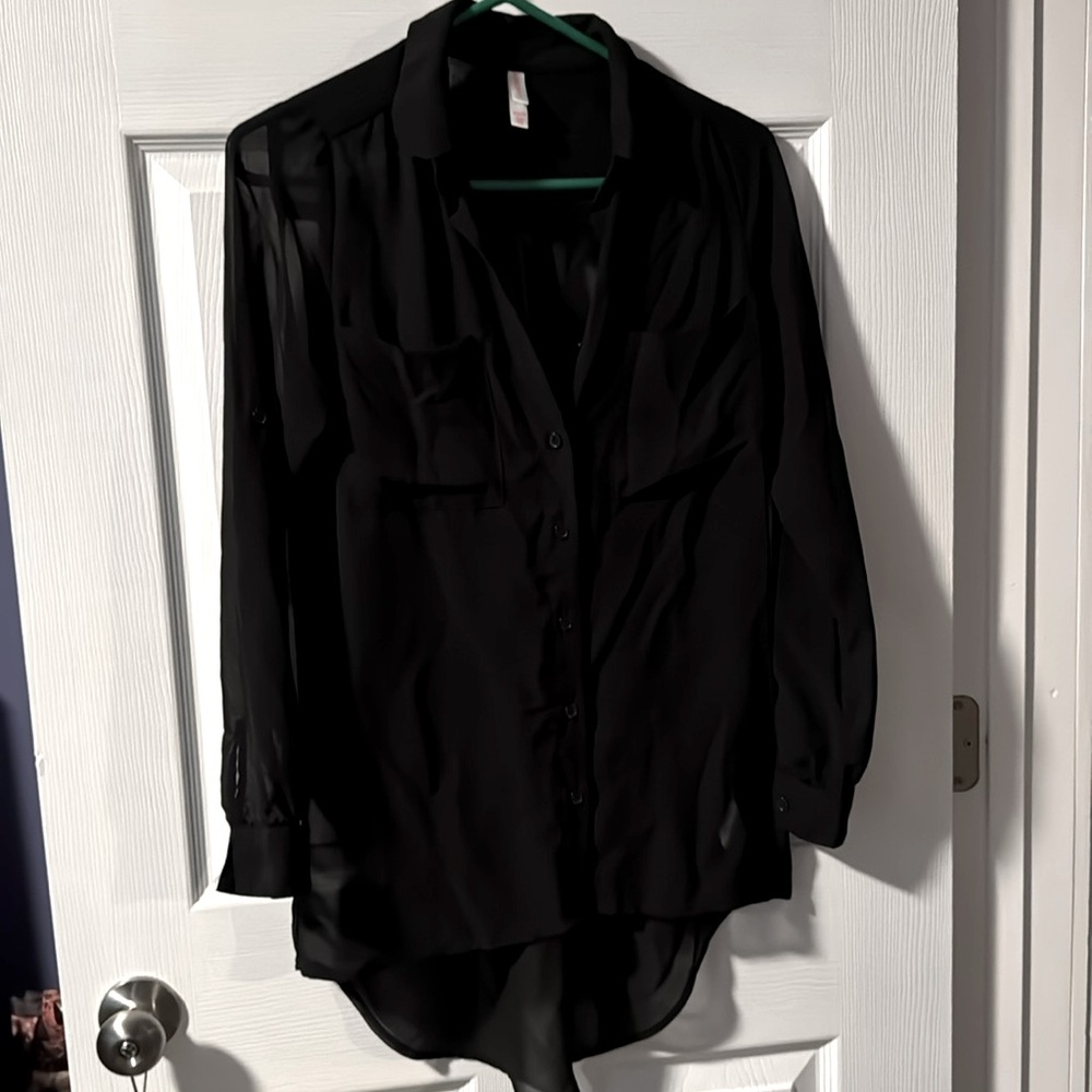 Black sheer button up with option to roll sleeves up with buttons size xs